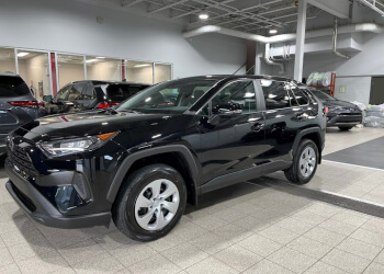 Quebec car dealership Ste-Foy Toyota