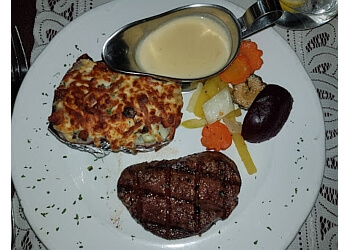 Steakerie Sainte-Marie - Terrebonne, QC Restaurants de steak - Service Highlights