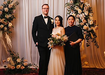 Richmond wedding officiant Stephanie Cheung