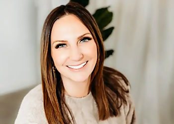 Brantford marriage counselling Stephanie Dinsmore, MSW, RSW, MA, RP - Mindful Path Counselling