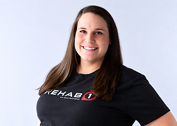 Stephanie Melanson, PT - REHAB1 PERFORMANCE CENTER MONCTON Stephanie Melanson, PT - REHAB1 PERFORMANCE CENTER MONCTON - Moncton, NB Physiothérapie - Doctor Portrait Image
