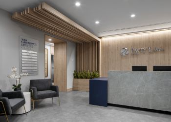 Cambridge Avocats Immobiliers Stephen F. Witteveen - PAVEY LAW LLP