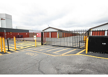 Laval Unités d'entreposage StorageMart Laval