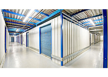 Quebec storage unit StorageMart Mini Entrepôts