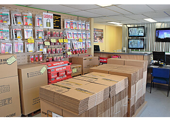 Quebec storage unit StorageMart Mini Entrepôts