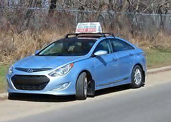 Red Deer driving school Street Wise Driving School