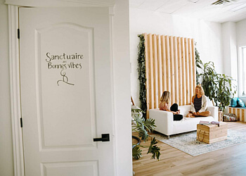 Sherbrooke yoga studio Studio Enjoyoga