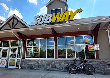 Cambridge Sandwicheries Subway Cambridge