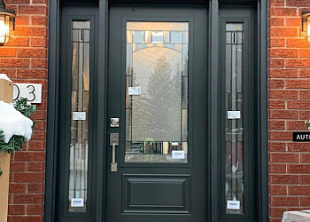 Sudbury Fabricants de Fenêtres et portes Sudbury Windows and Doors Polar Bear