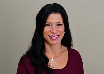 SueAnn Farthing, B.Sc. PT, MCPA - LIFEMARK PHYSIOTHERAPY COURTSIDE SueAnn Farthing, B.Sc. PT, MCPA - LIFEMARK PHYSIOTHERAPY COURTSIDE - Regina, SK Physical Therapists - Doctor Portrait Image