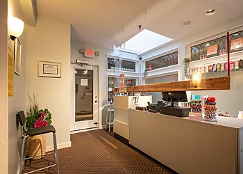 SUN CITY TANNING STUDIO. - Halifax, NS Salons De Bronzage
