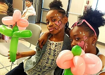 Toronto face painting Sunny Bunny Face Painting and Balloons Toronto