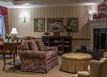 Sunrise of Erin Mills - Mississauga, ON Maisons De Retraite - Living Room Image