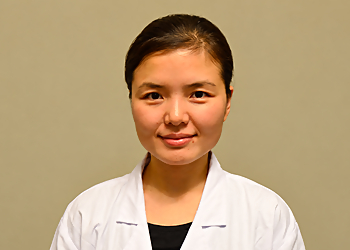 Sunshine Acupuncture & Wellness Clinic - Waterloo, ON Acupuncture - Doctor Portrait Image
