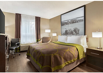 Ajax hotel Super 8 by Wyndham Ajax