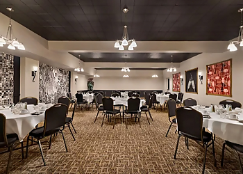 Super 8 by Wyndham Sarnia - Sarnia, ON Hotels - Dining Moments