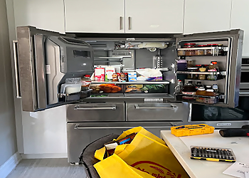 Super Tech Appliances Repair - Richmond Hill, ON Services De Réparation Électroménager - Field Work Image