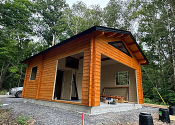 Kingston painter Superior Painting Kingston, Inc.