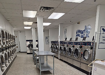 Surf's Up! Laundry & Dry Cleaning - Kingston, ON Dry Cleaners - Company Image