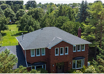 Orangeville roofing contractor Synergy Exteriors