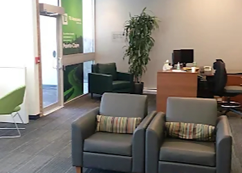 TD Insurance Auto Centre - Dollard des Ormeaux, QC Courtiers en assurance - Consultation Room Image