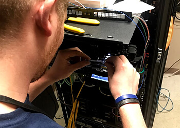 Cambridge Systèmes De Sécurité TEF LINK Security Group Inc.