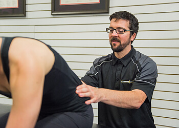 Hamilton manual osteopath Thomas Eagles B.Sc, R.Kin, Domp, D.Sc.O - FREEMOTION THERAPY