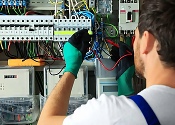 TL Electrical - Fredericton, NB Electricians - Technician Portrait Image