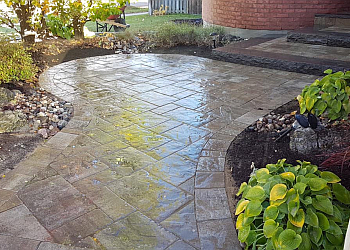 Whitby landscaping company TWG Landscaping & Property Maintenance Inc.