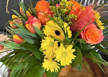 Sault Ste Marie Fleuristes Tamar's Trends Flower Shop