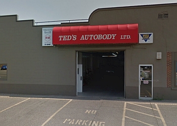 Ted's Autobody Ted's Autobody - Medicine Hat, AB Carrosseries de automobiles - Business Exterior Image