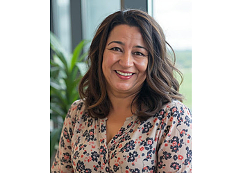 Tej Neringer, RP - PIVOTAL COUNSELING Oakville therapist Tej Neringer, RP - PIVOTAL COUNSELING