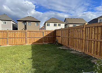 Oshawa Entrepreneurs En Clôtures TerraconPlus Contracting Fence & Deck