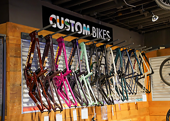 The Bike Shop - Calgary, AB Magasins De Vélos - Bike Display Image