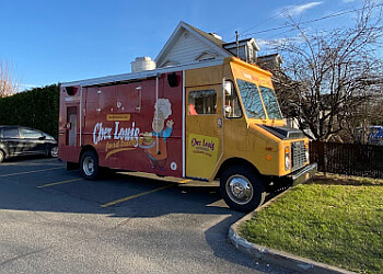 Drummondville food truck The Chez Louis Food Truck