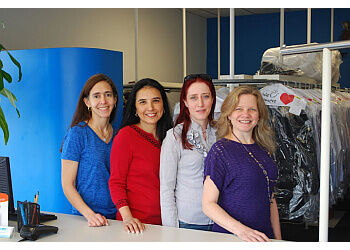 Oakville dry cleaner The Clothespin