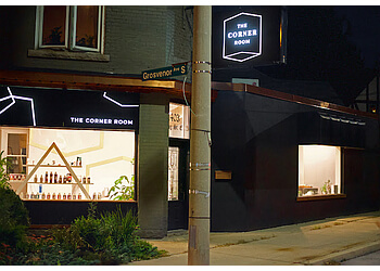 Hamilton Salons De Coiffure The Corner Room