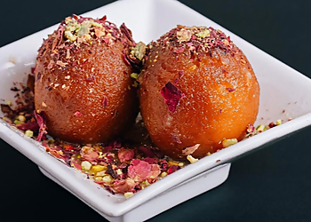 St Albert Restaurants Indiens The Curry Table