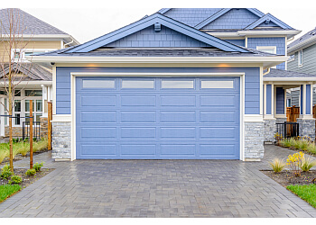 Vaughan garage door repair The Door Master Inc.
