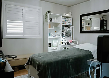 The Facial House - Whitby, ON Spas - Beauty Equipment Image