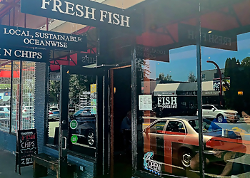 North Vancouver Poisson Et Frites The Fish Counter Edgemont