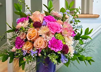 The Flower Company The Flower Company - Kamloops, BC Florists - Sample Image