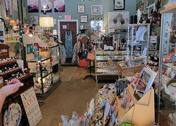 Lethbridge Boutiques De Cadeaux The Jasmine Room