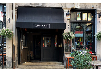 Montreal steak house The Keg Steakhouse + Bar Vieux Montreal