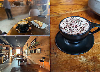 Orillia cafe The Lone Wolf Café