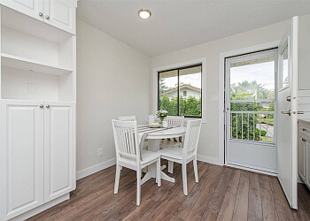 Abbotsford painter The Master's Touch Painting & Spray Shop, Ltd.