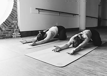 Saint John Cours de yoga The Nest Yoga