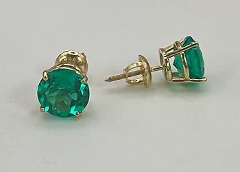TheNetJeweler - Montreal, QC Jewellery - Earring Display Image