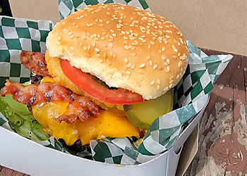 Peterborough food truck The Pit Stop 
