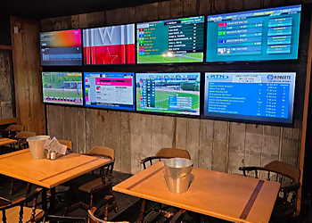 The Rex Hotel - Welland, ON Sports Bars - Restaurant Interior Image
